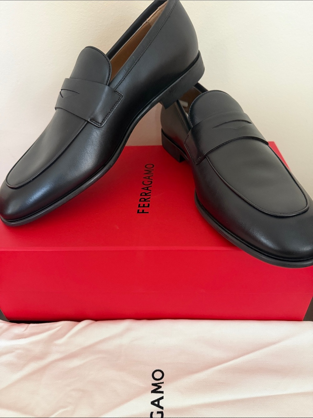 Salvatore Ferragamo Black Funes Size 9.5 E NIB